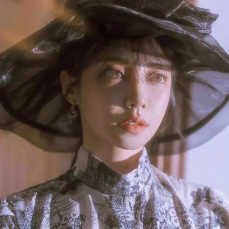 濑田宗次郎（身份：十刃最强、“天剑”、微笑的修罗） - 魔界骑士在线观看10 - 手机看剧